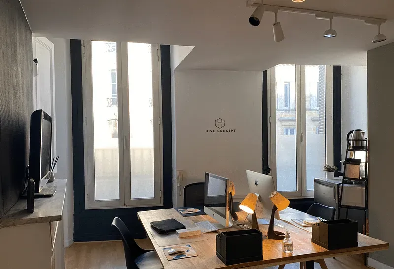 Bureau de 40 m2 à Bordeaux centre - 4 pers — photo 1