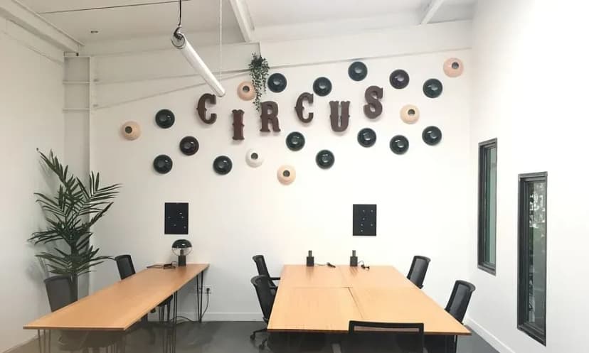 Bureaux And Co Lattes — photo 2