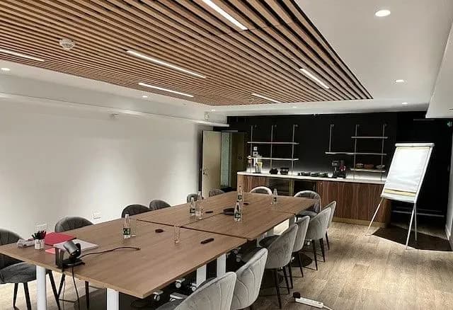 Amicitia Restaurant, Bar Ambiance & Hôtel — photo 2