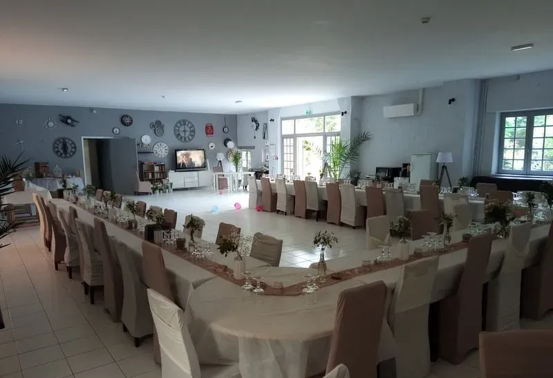 LE DOMAINE DE JAUGY — photo 1