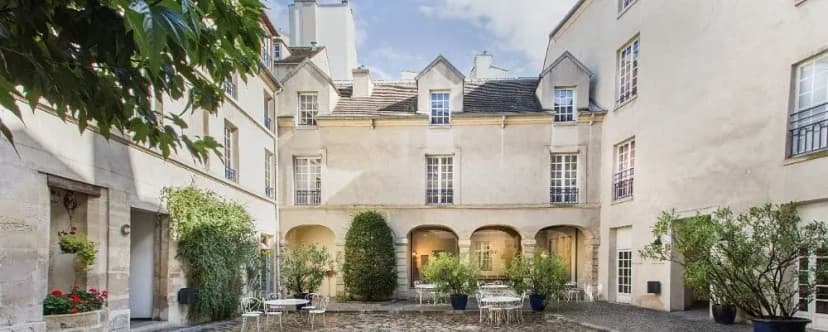 Auberge de jeunesse Fourcy - MIJE Marais — photo 1