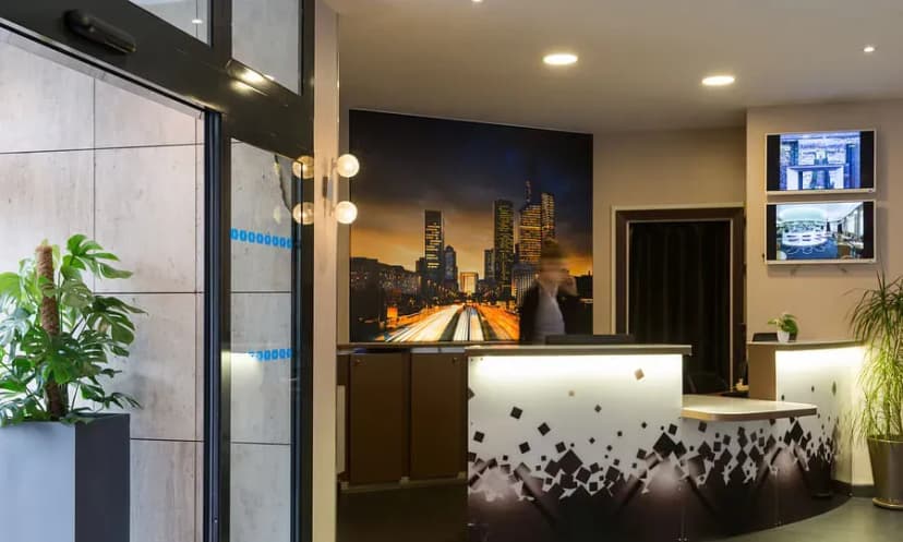 Mercure Paris Nanterre — photo 1