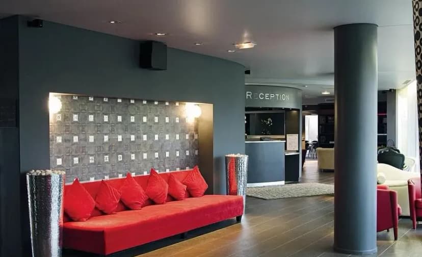 Standing Hotel Suites by Actisource — photo 5