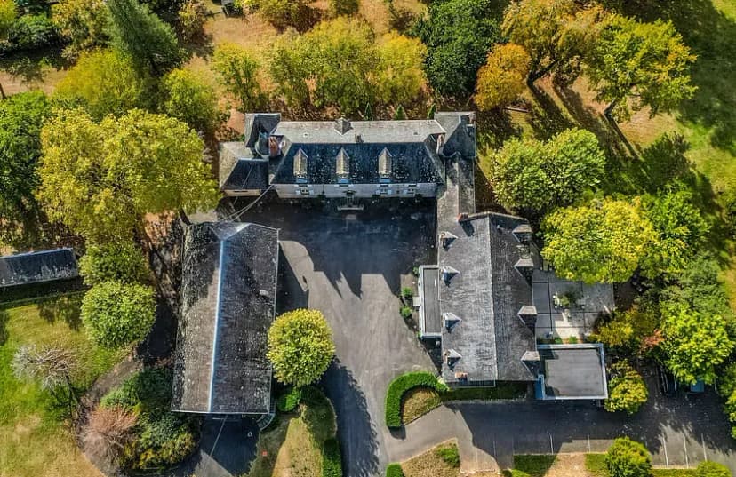 Hotel Château De Lacan — photo 1