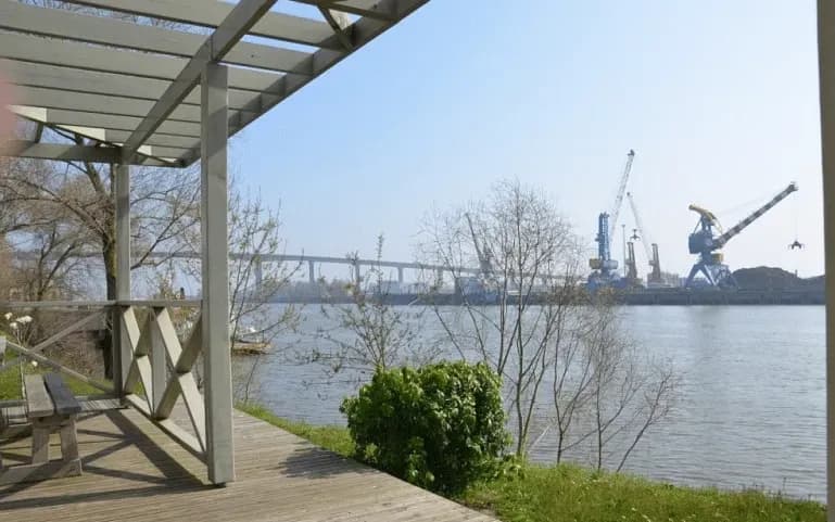 Loire Patio Buro — photo 5
