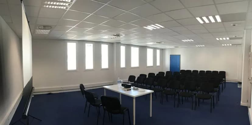 L'étable - Coworking, Salle De Réunion, Domiciliation, Formation & Conseil — photo 4