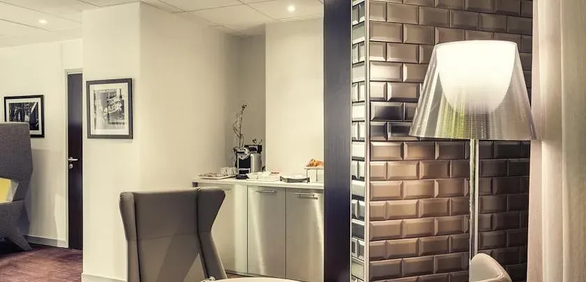 Hotel Mercure Paris Massy Gare TGV — photo 4