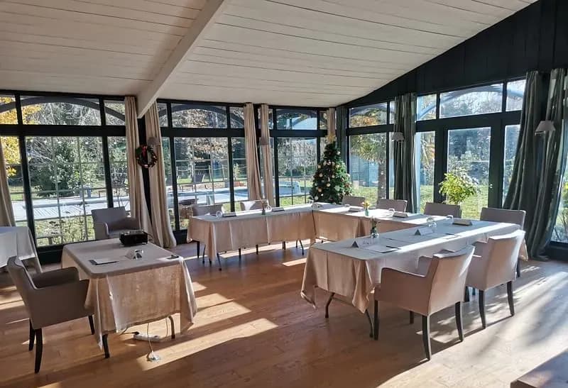 Villa De La Haute Forêt - Réceptions, Mariages Et Séminaires — photo 5