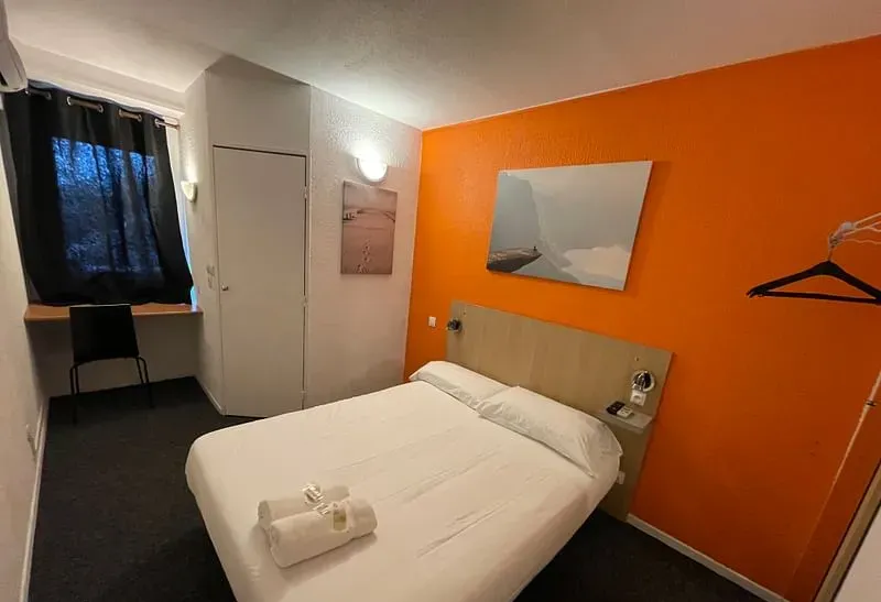 Hotel L'Escale d'Alès — photo 2