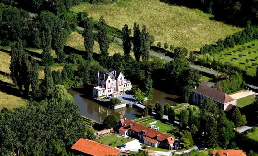 Château de Quesmy - Mariage, gîtes et chambres d’hôtes en Picardie — photo 1