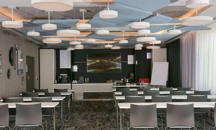 Hampton by Hilton Paris Clichy — photo 2