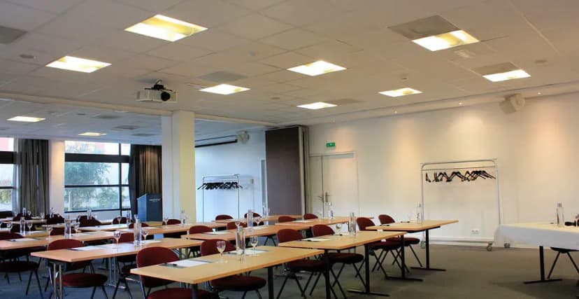 New Hotel Of Marseille — photo 4
