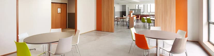Le 220 — photo 2