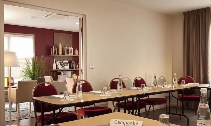 Hotel Restaurant Campanile Epône — photo 2