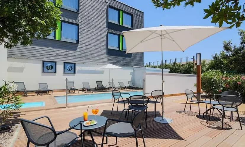 Hôtel Restaurant Campanile Carcassonne — photo 1
