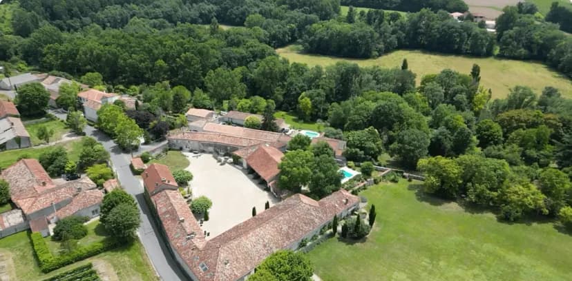 Logis Du Paradis — photo 1