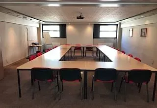 POLYCLINIQUE COURLANCY — photo 1