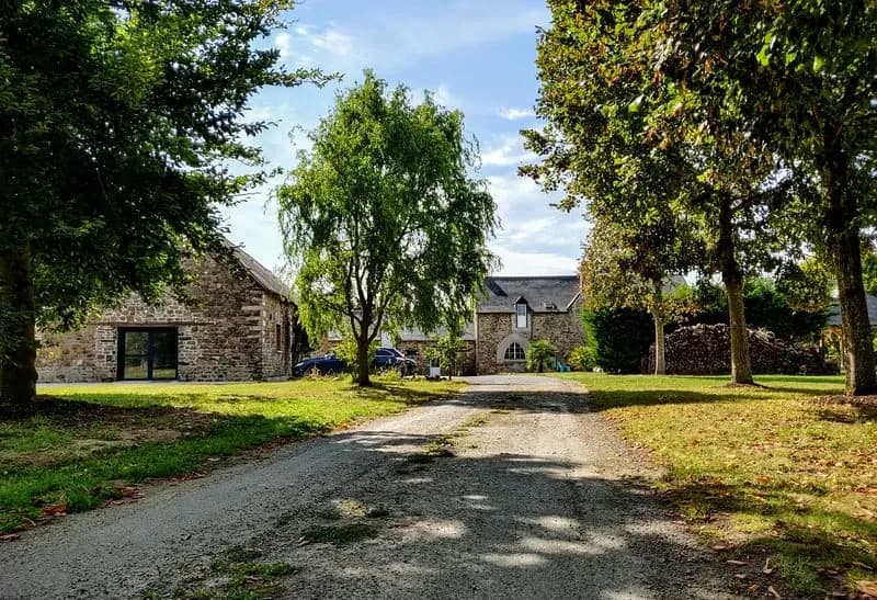 Area De Neuville — photo 1