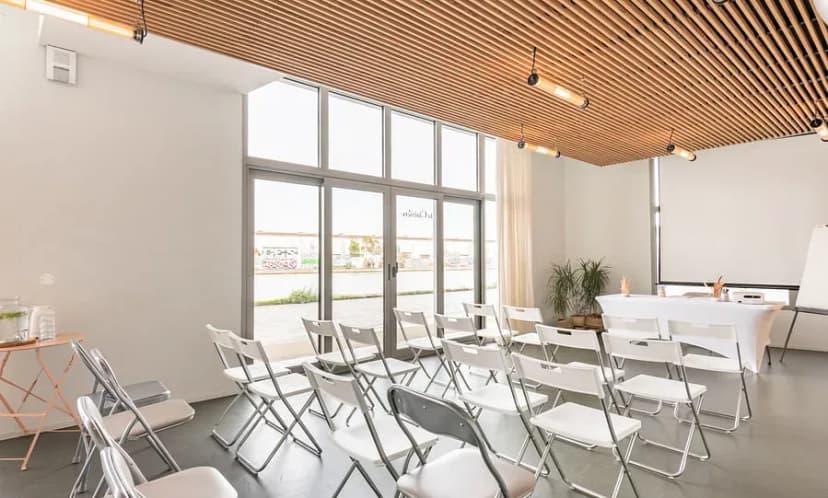 La Clairière Pantin - Institute | Center Yoga And Pilates | Coffee | Shop — photo 2