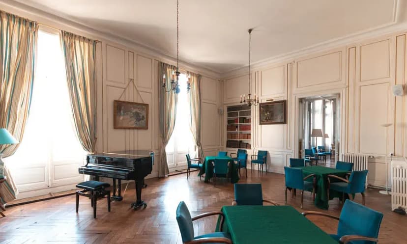 Cercle Louis XVI — photo 3