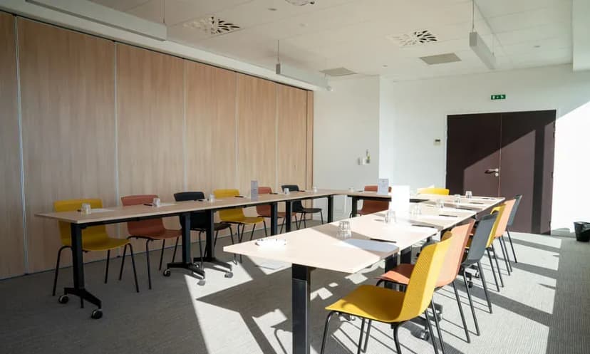Live & Coworking : Location salles de réunion & espace événementiel Nantes — photo 2