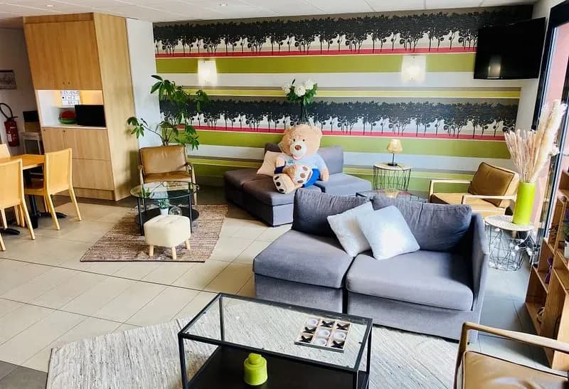 BRIT HOTEL Reims Croix Blandin — photo 4