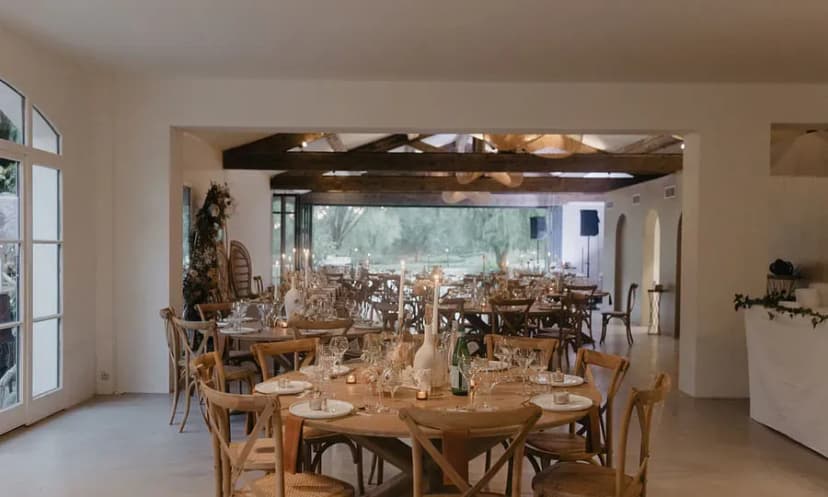 Domaine Du Grand Lauron : entre Avignon et Aix en Provence (Parc régional du Lubéron Vaucluse) — photo 1