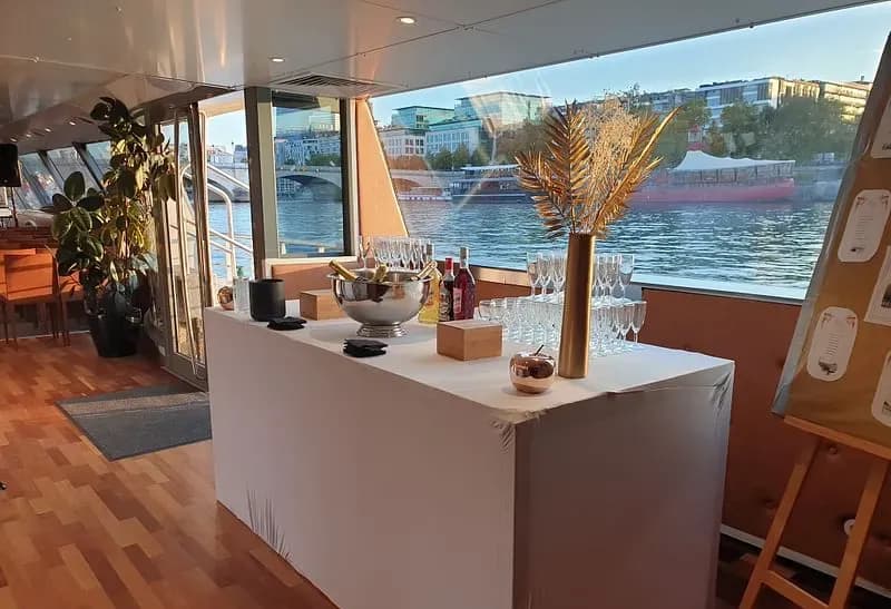 Bateaux Parisiens — photo 3