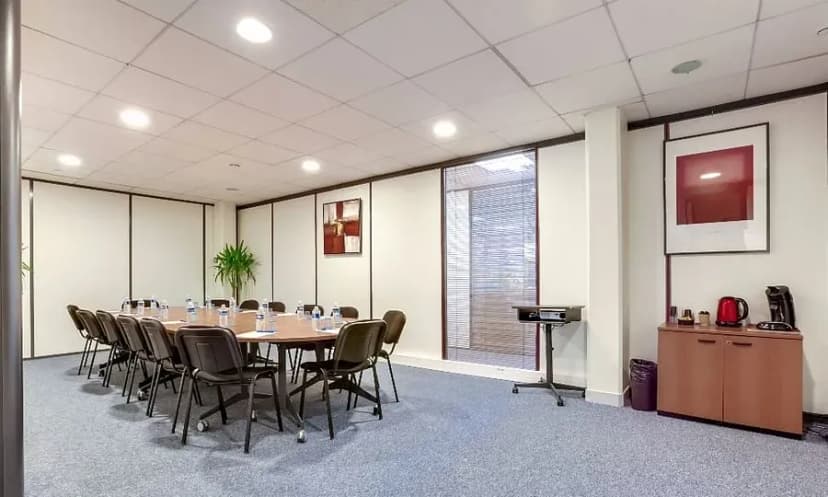 Centre d'affaires YSO - YOUR SAVVY OFFICE — photo 1