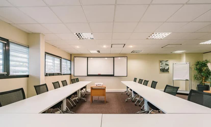 Business Center Services Bordeaux offices — photo 2