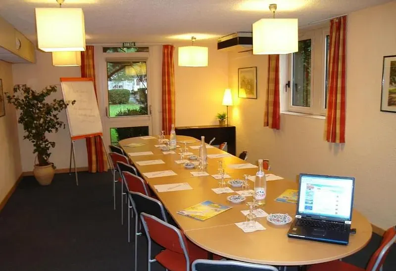 Brit Hotel Montpellier Euromédecine — photo 2