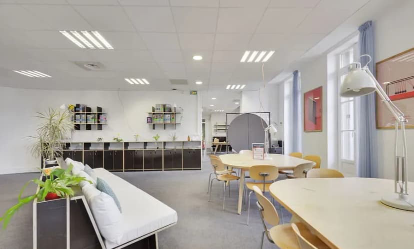 Newton Offices - Marseille Joliette : Location de bureaux, salles de réunion et coworking — photo 2
