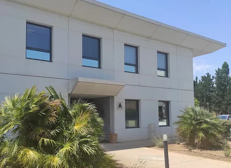 Morphoburo | Coworking de Meyreuil / Salle de Réunion — photo 1