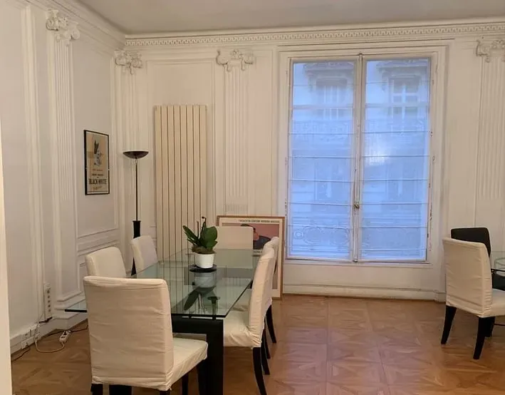 9 Av. Bugeaud — photo 1