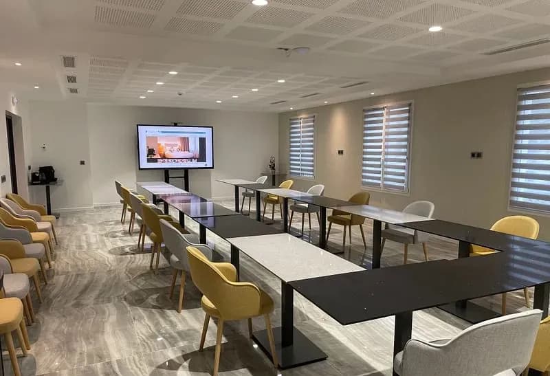 Brit Hotel Paris Orly — photo 2