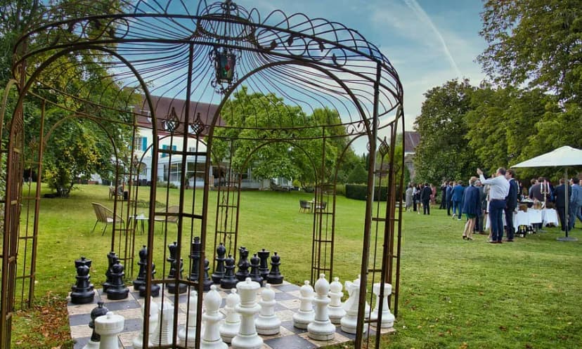 Château de Montreuil - Hôtel & Restaurant — photo 4