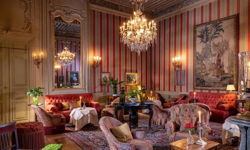 Hôtel La Mirande — photo 2