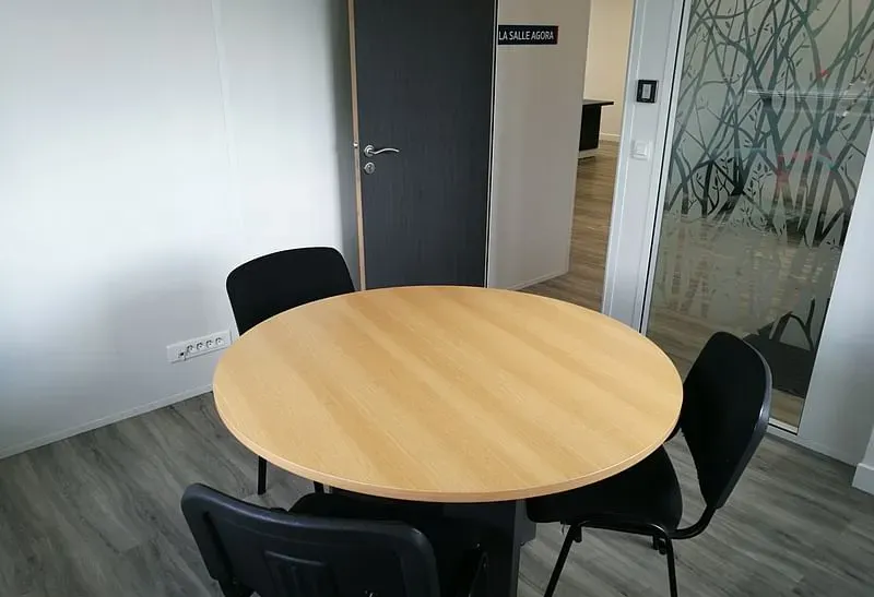 Le Hub Business Center - Bureautel — photo 3