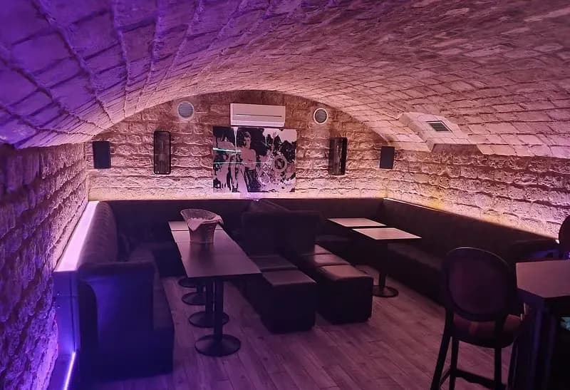 L'Empire du 8ème — photo 3