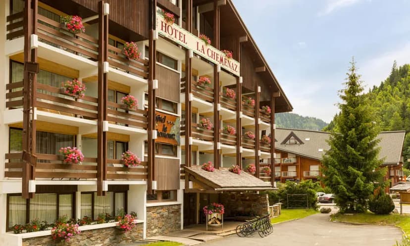 Chalet-Hôtel La Chemenaz, The Originals Relais — photo 1