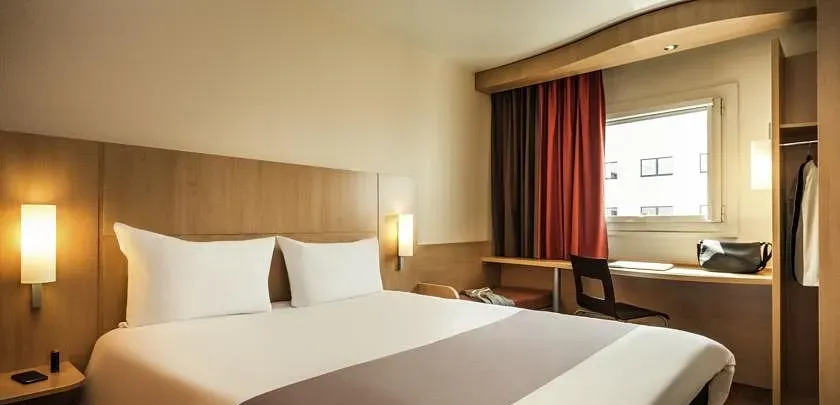 ibis Paris Issy-les-Moulineaux Val de Seine — photo 4