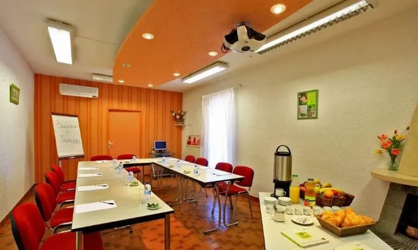 Logis Hôtel le Tropicana — photo 2