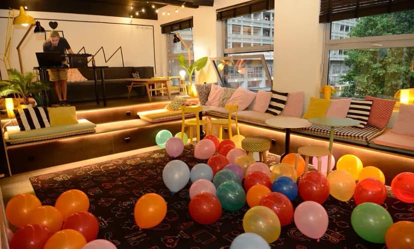 Mama Works Coworking Lyon | Location bureaux & salles de réunion — photo 2