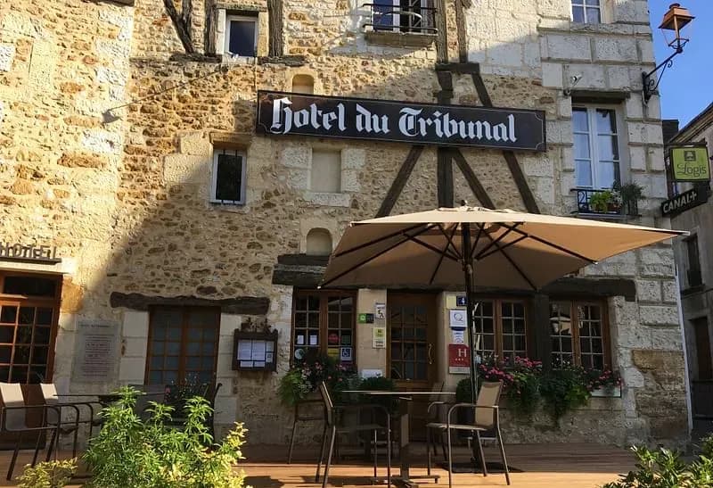 Hotel du Tribunal — photo 1