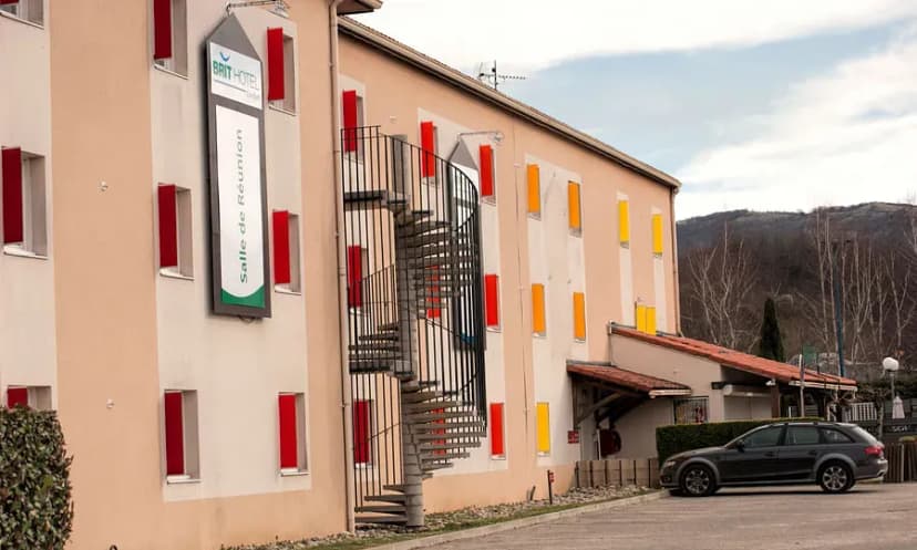 Brit Hotel Foix — photo 3