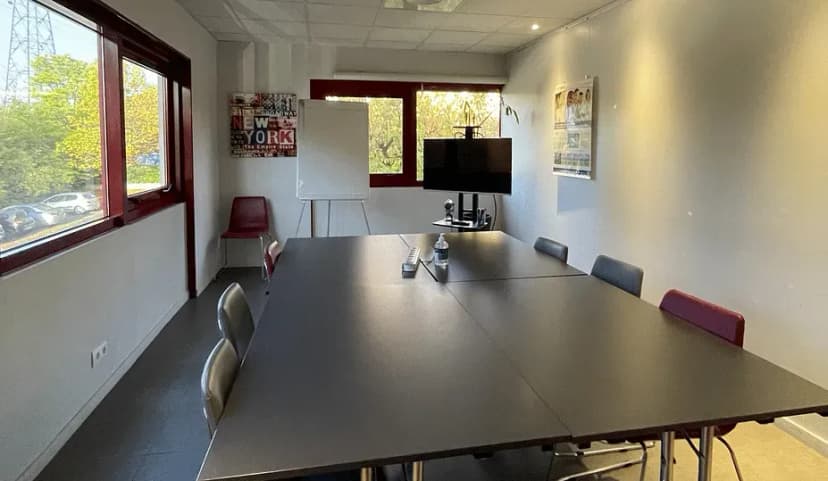 Business Class Language Solutions — photo 2