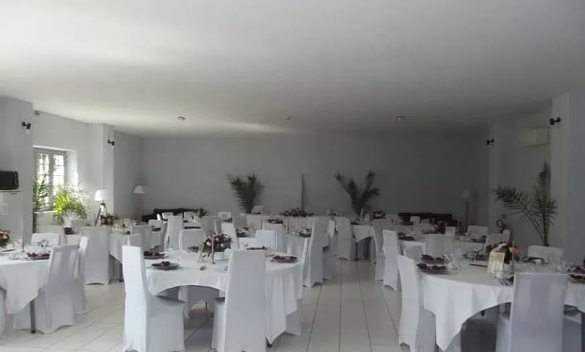 LE DOMAINE DE JAUGY — photo 3