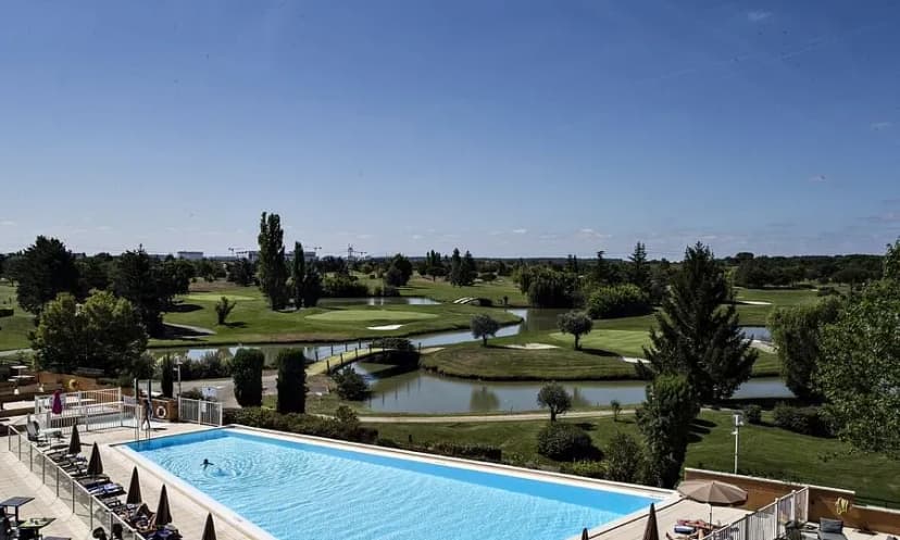 Hôtel Mercure Toulouse Aéroport Golf de Seilh — photo 1