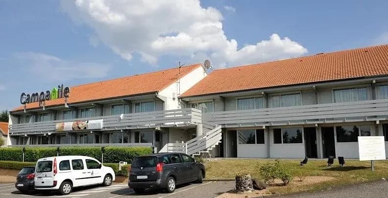 Hôtel Restaurant Campanile Clermont-Ferrand - Le Brézet — photo 4