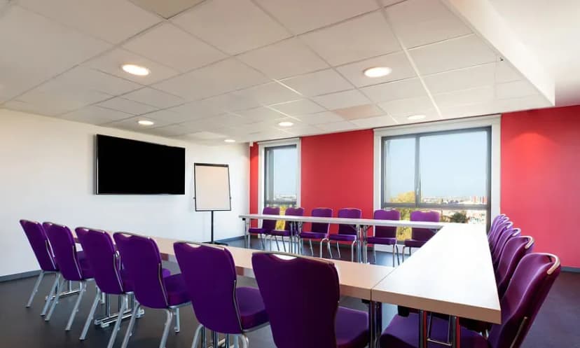 Park Inn by Radisson Lille Grand Stade — photo 2